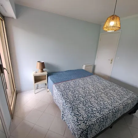 La Louisiane 2 Pieces Rez-de-jardin Piscine Apartment Antibes